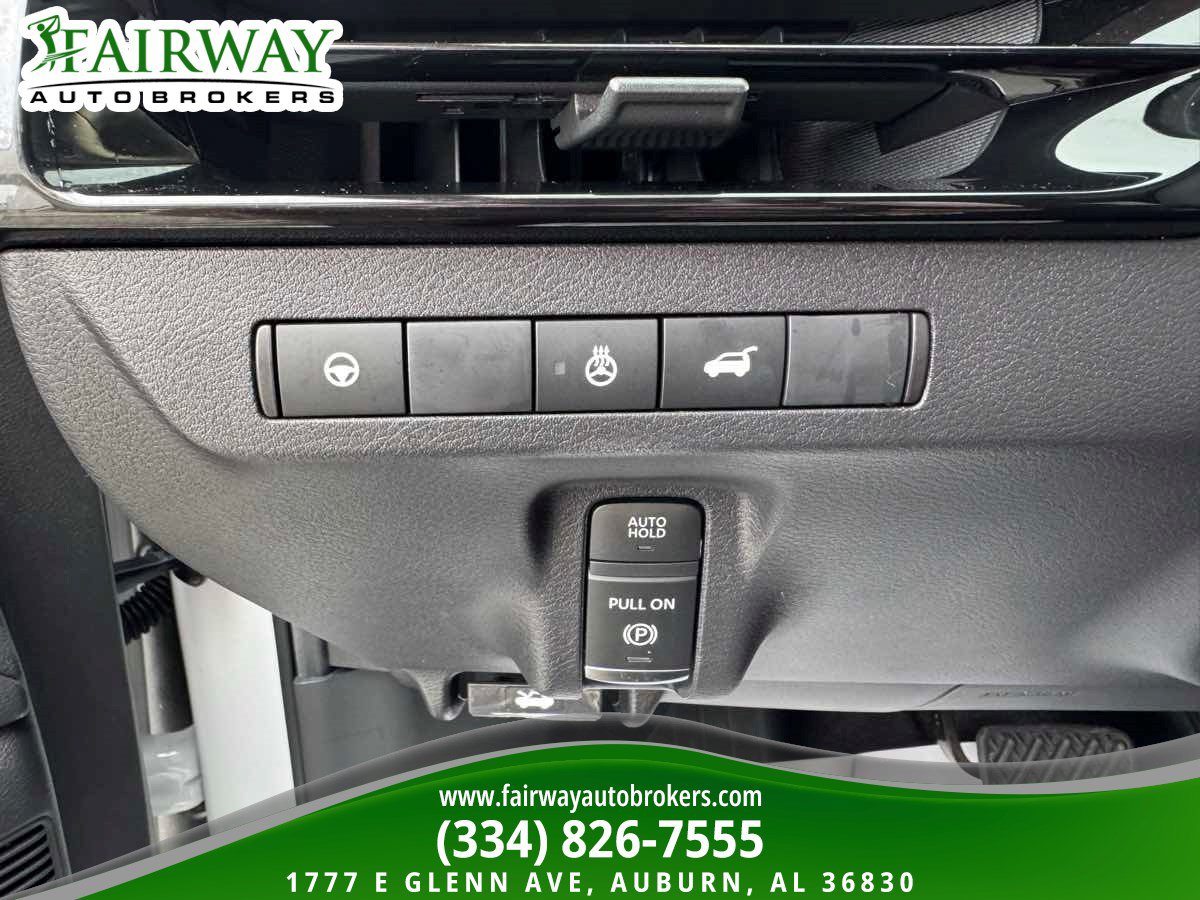 Used 2025 Nissan Murano SL AWD/4WD image 16