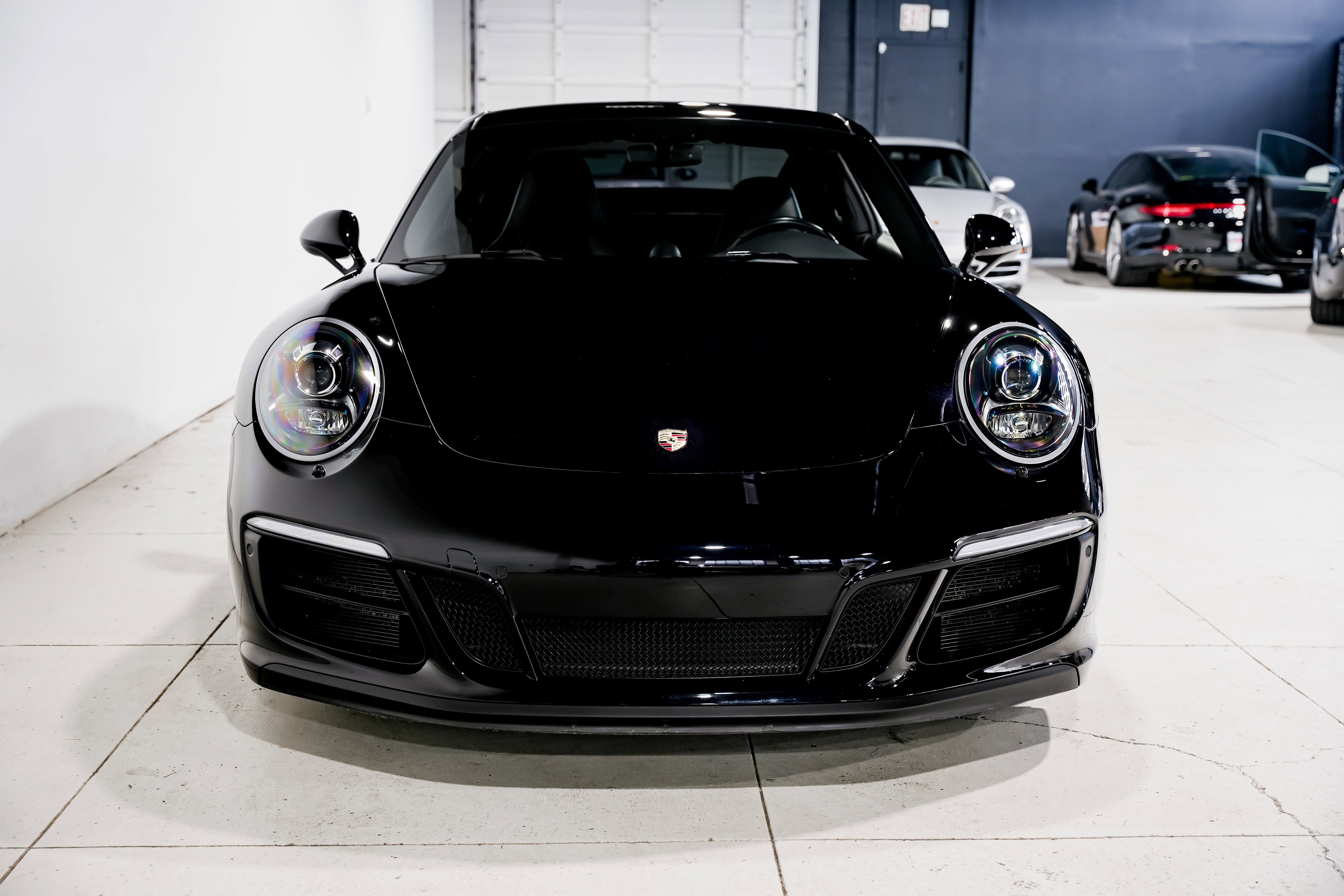 Used 2018 Porsche 911 Carrera GTS image 5