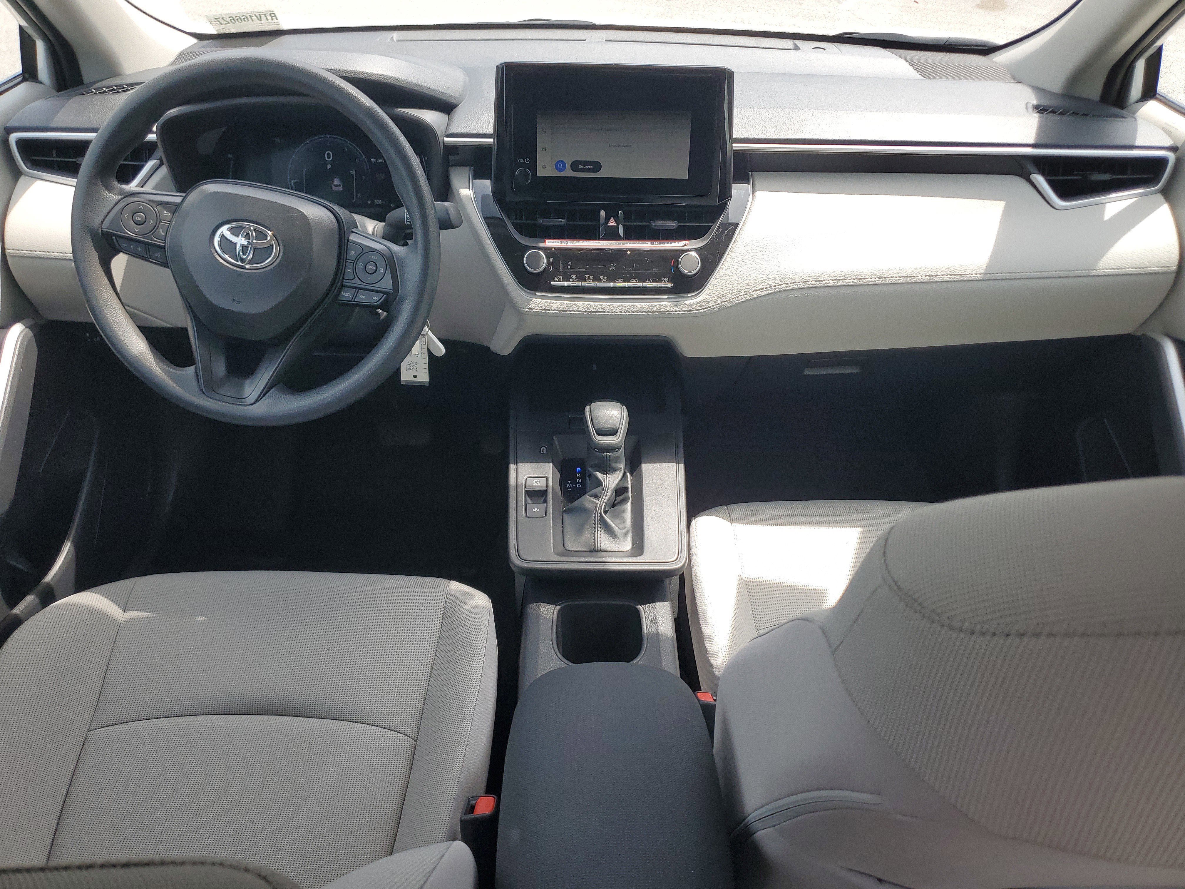 Used 2026 Toyota Corolla Cross L FWD image 13