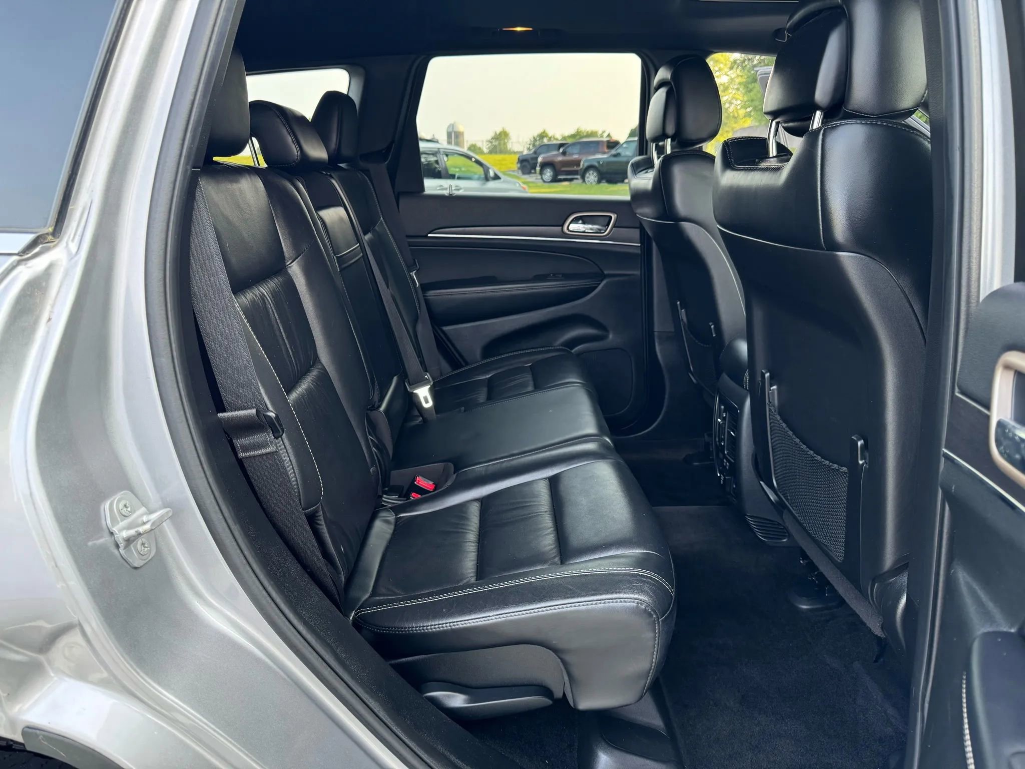Used 2015 Jeep Grand Cherokee Limited image 20