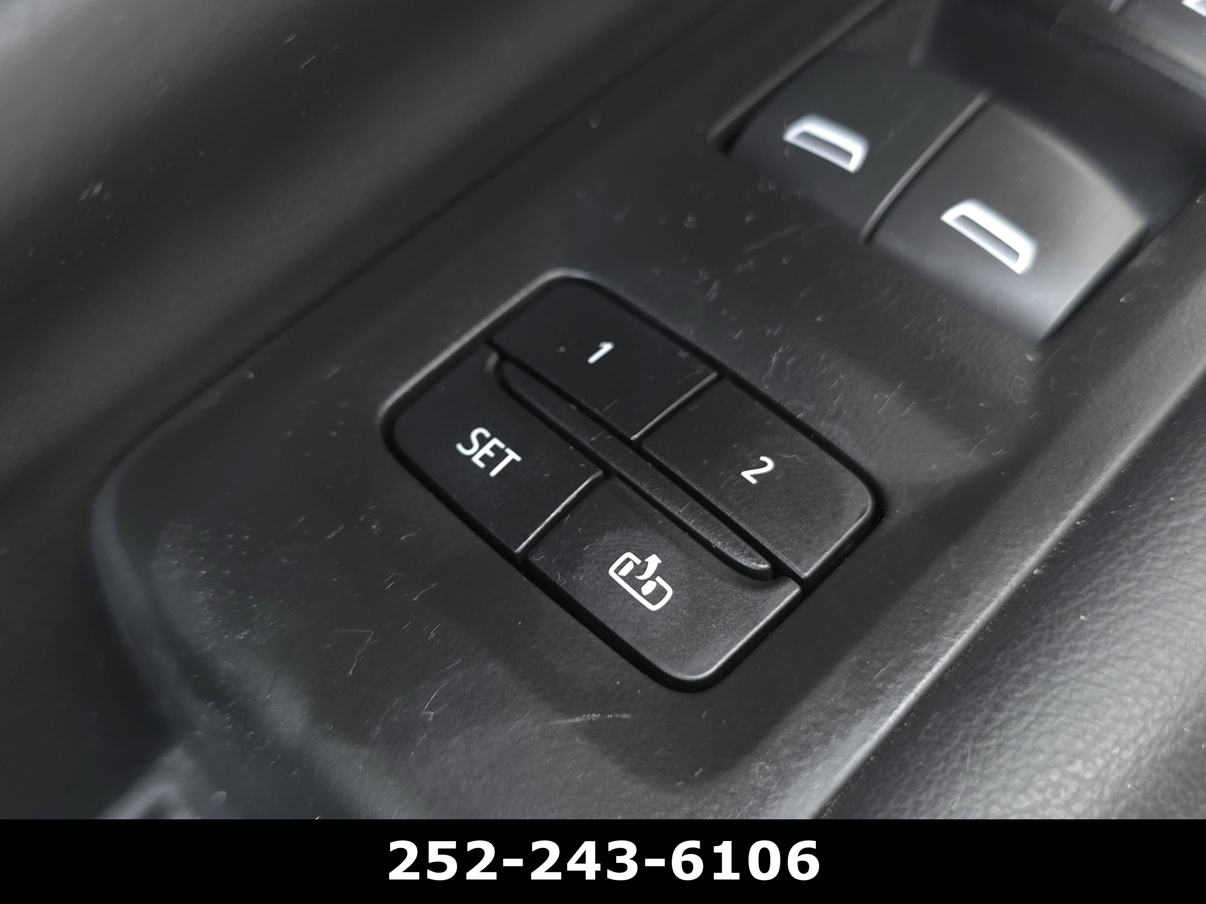 Used 2023 Chevrolet Tahoe LT w/ LT Signature Package RWD image 12