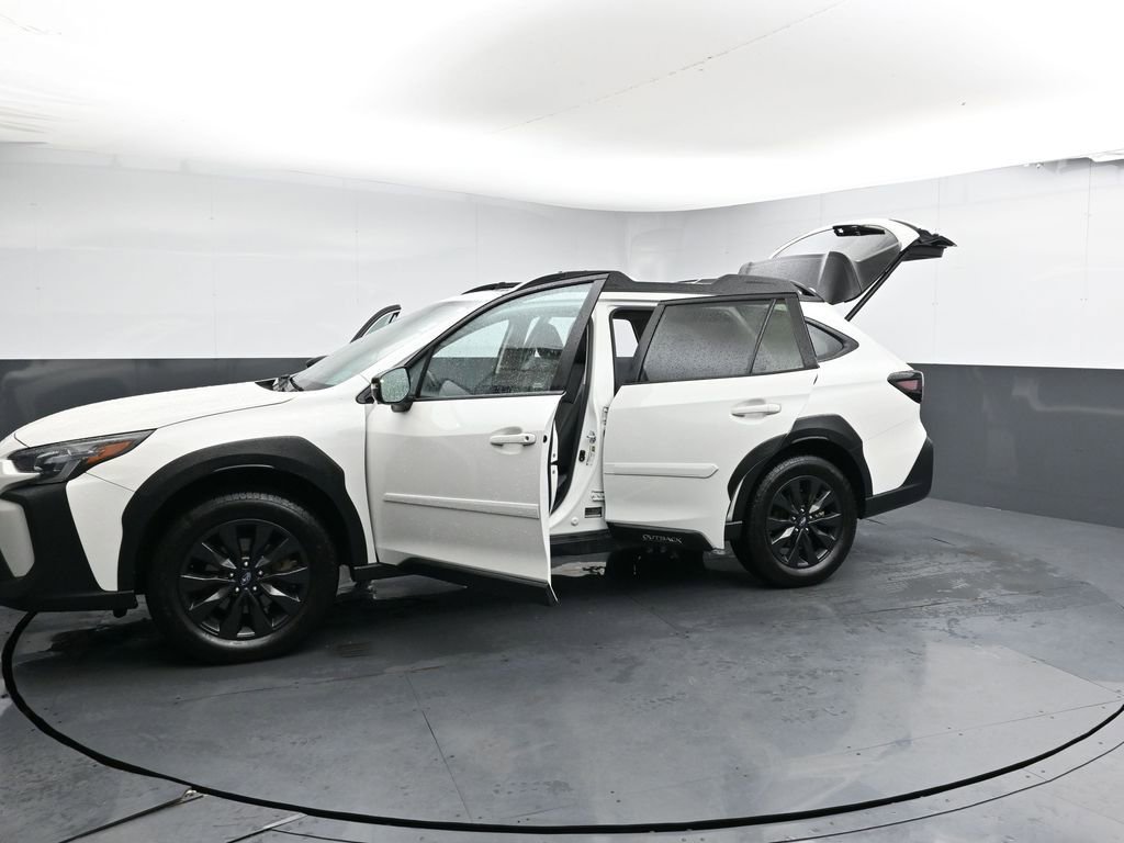Used 2025 Subaru Outback Onyx Edition XT image 34