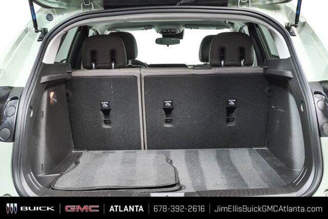 Used 2025 Chevrolet Trax ACTIV w/ Sunroof Package FWD image 24