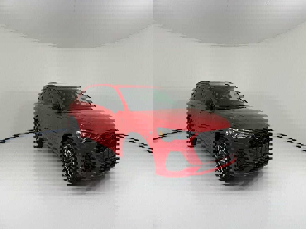 Certified 2025 Audi Q3 2.0T Premium Plus w/ Premium Plus Package