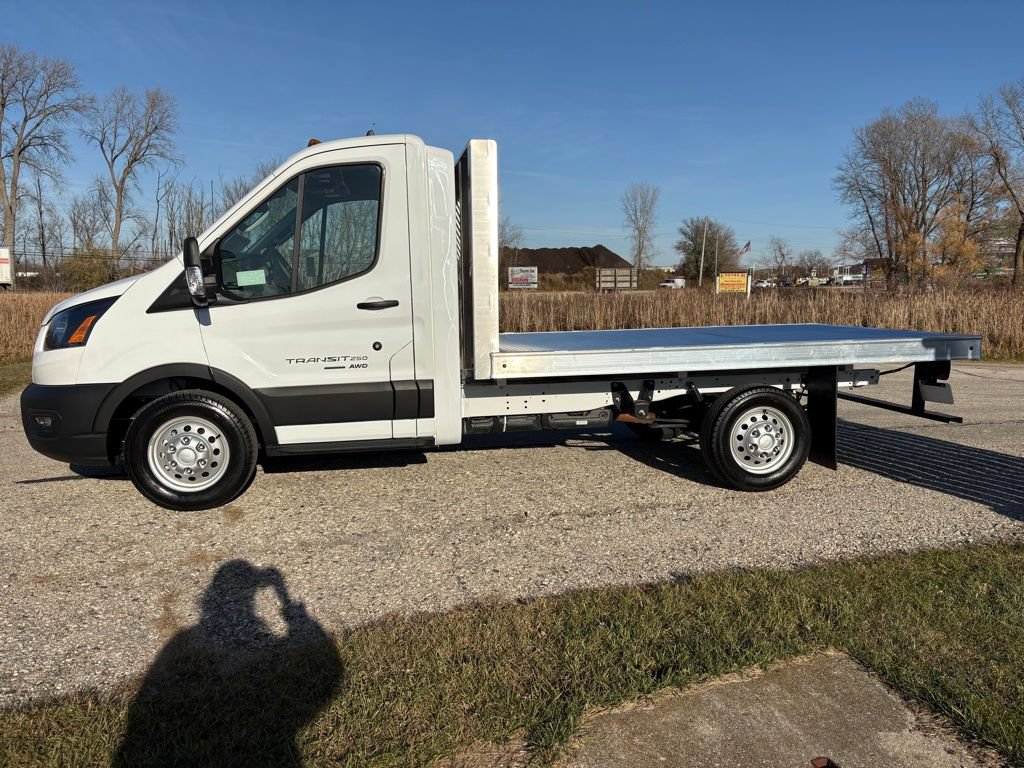 Used 2024 Ford Transit 250 AWD w/ Exterior Upgrade Package image 3