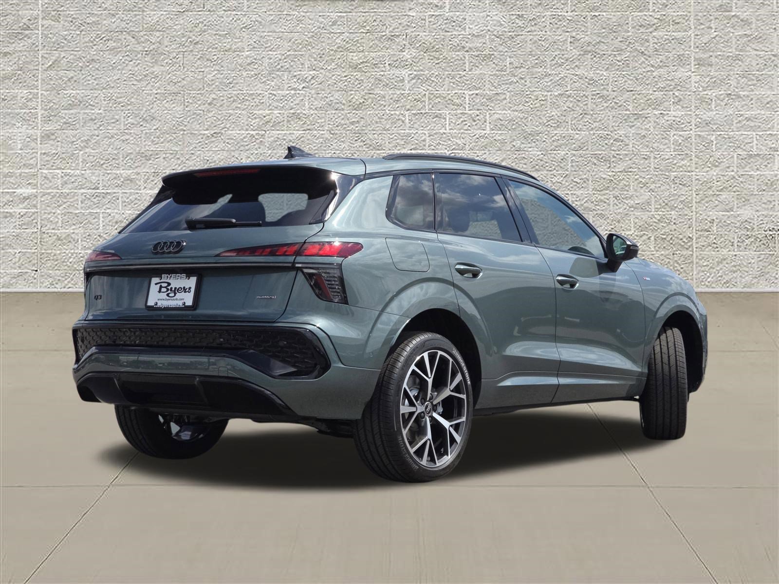 New 2026 Audi Q3 quattro 2.0T AWD/4WD image 7