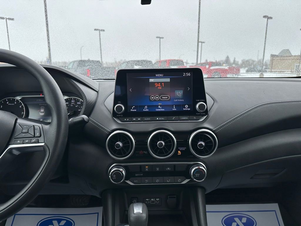 Used 2024 Nissan Sentra SV image 11