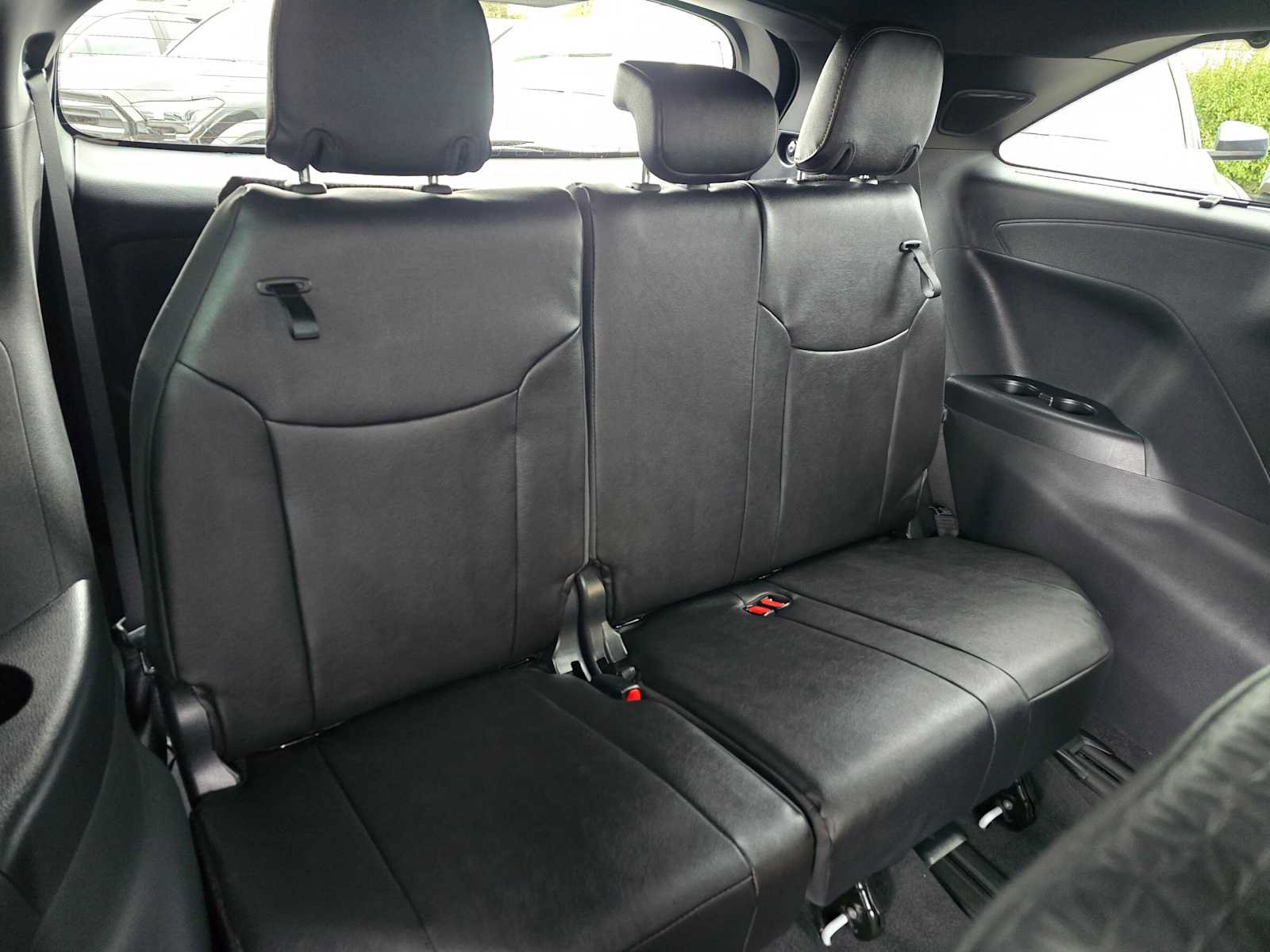 New 2026 Toyota Sienna XLE Woodland Edition AWD/4WD image 13