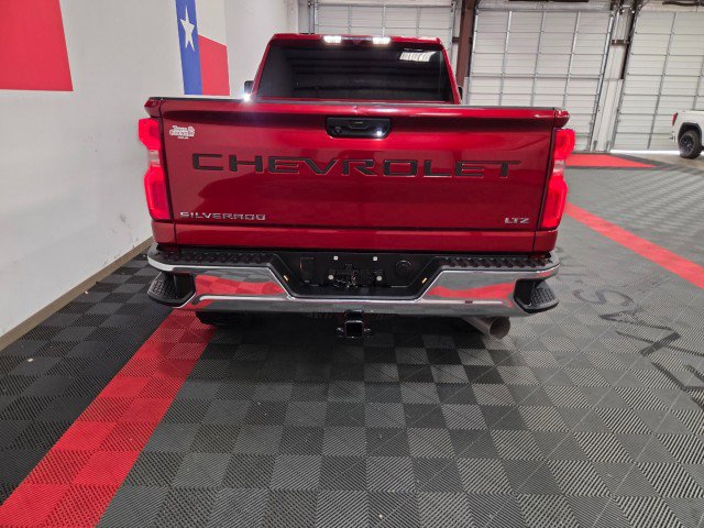 Used 2023 Chevrolet Silverado 2500 LTZ w/ Gooseneck/5TH Wheel Package AWD/4WD image 26