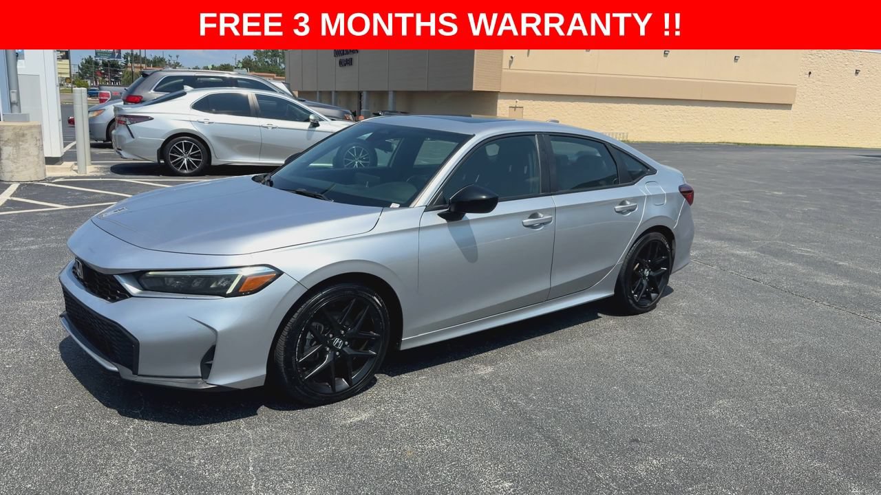 Used 2025 Honda Civic Sport image 4