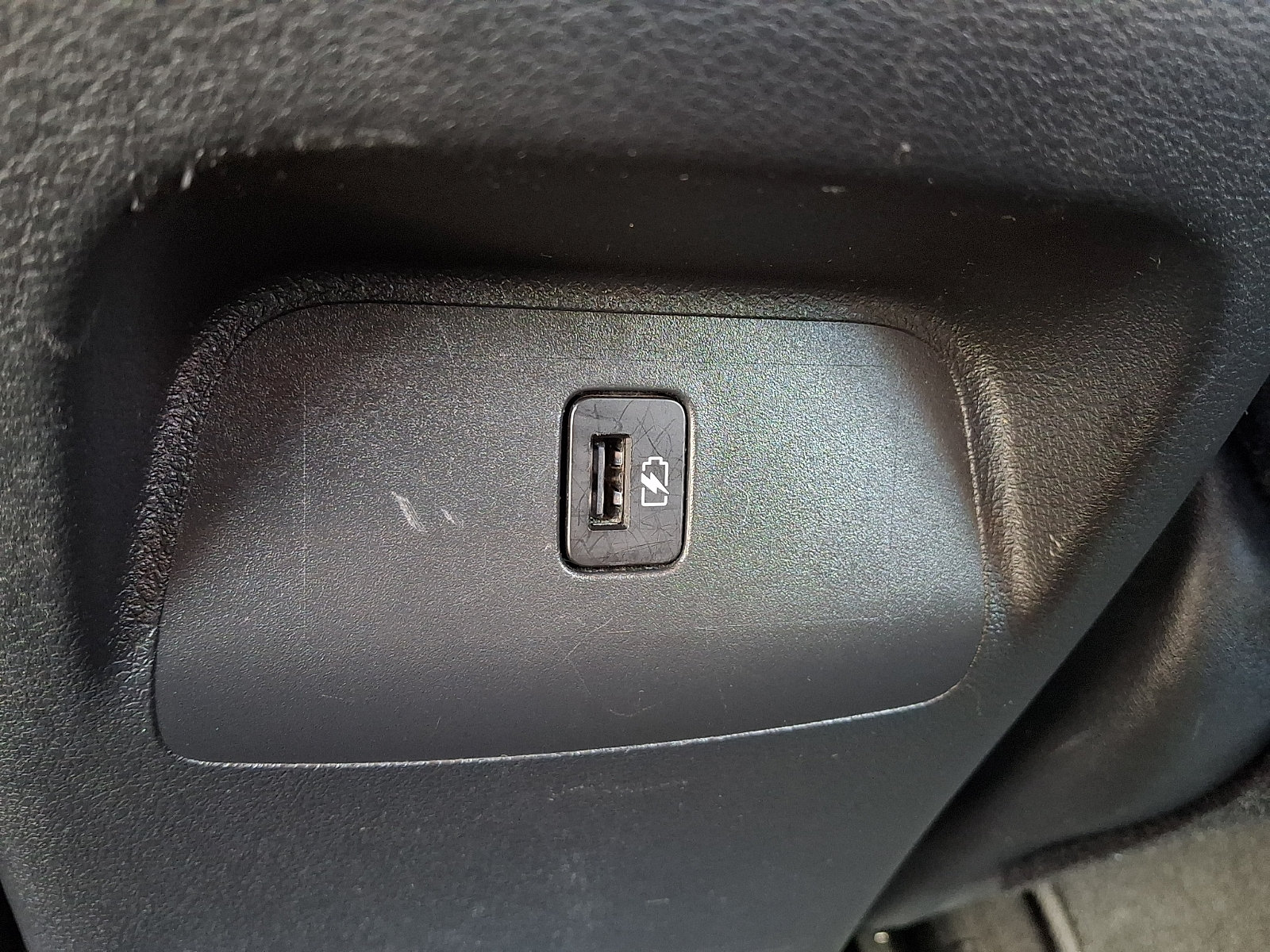 Used 2024 Nissan Sentra SV FWD image 12