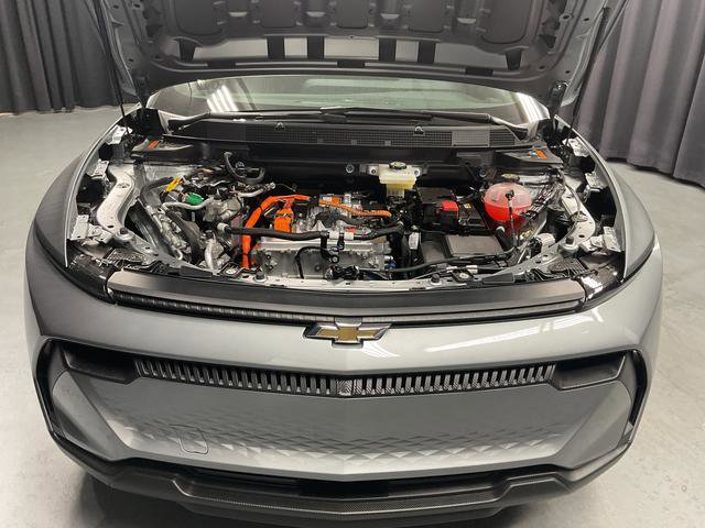 New 2026 Chevrolet Equinox EV LT image 14