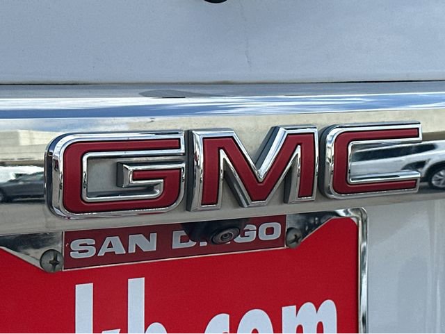 Certified 2023 GMC Acadia Denali FWD image 13