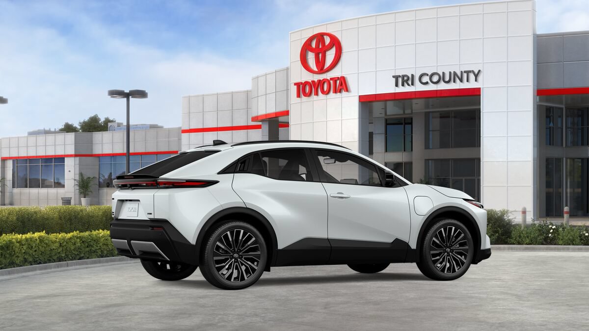 New 2026 Toyota C-HR AWD/4WD image 11