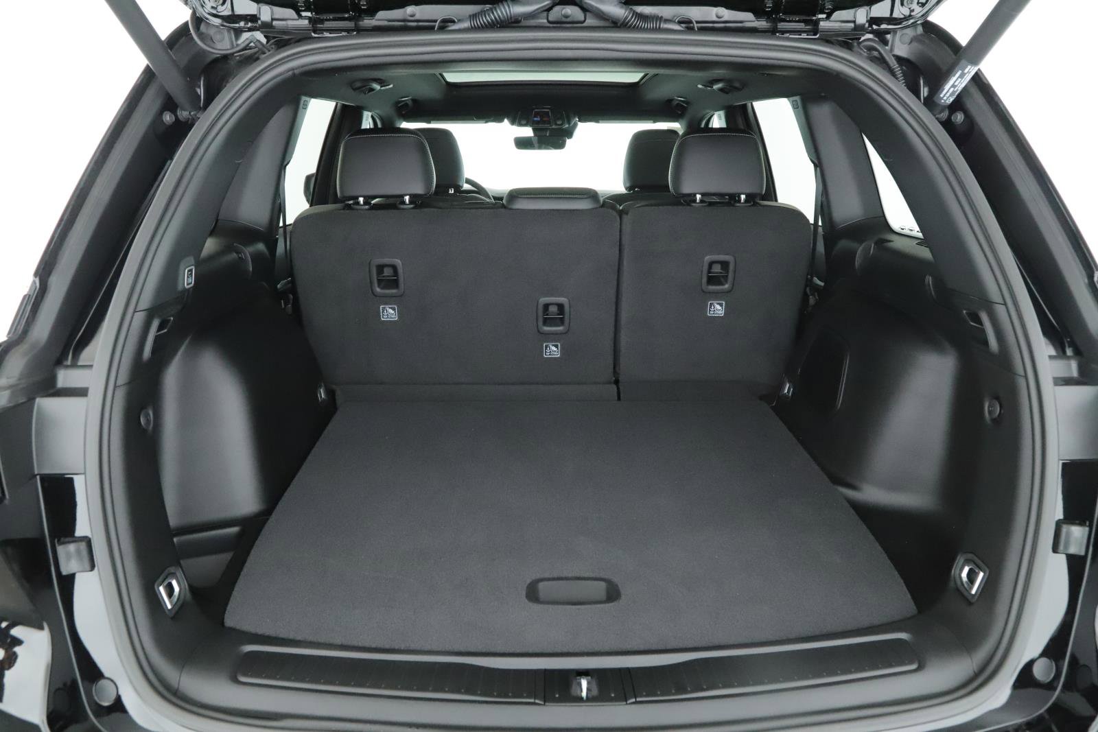 New 2026 Jeep Grand Cherokee Limited w/ Limited Altitude Package image 15