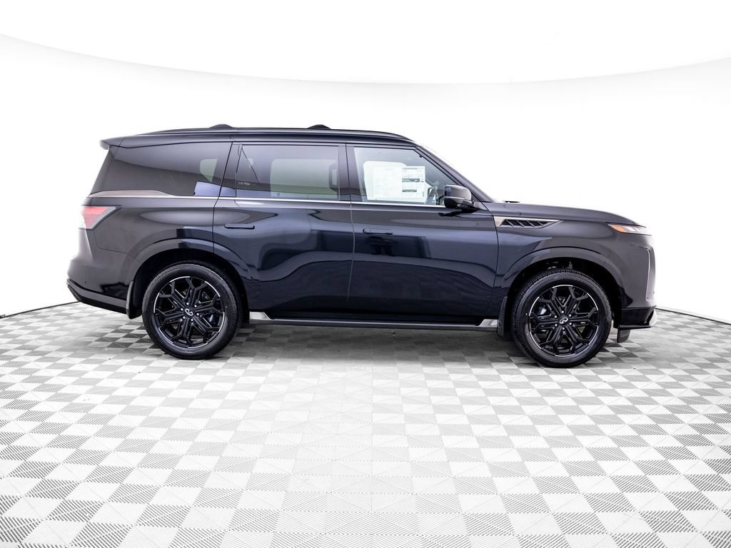 Certified 2026 INFINITI QX80 4WD w/ Sport Exterior Package image 7