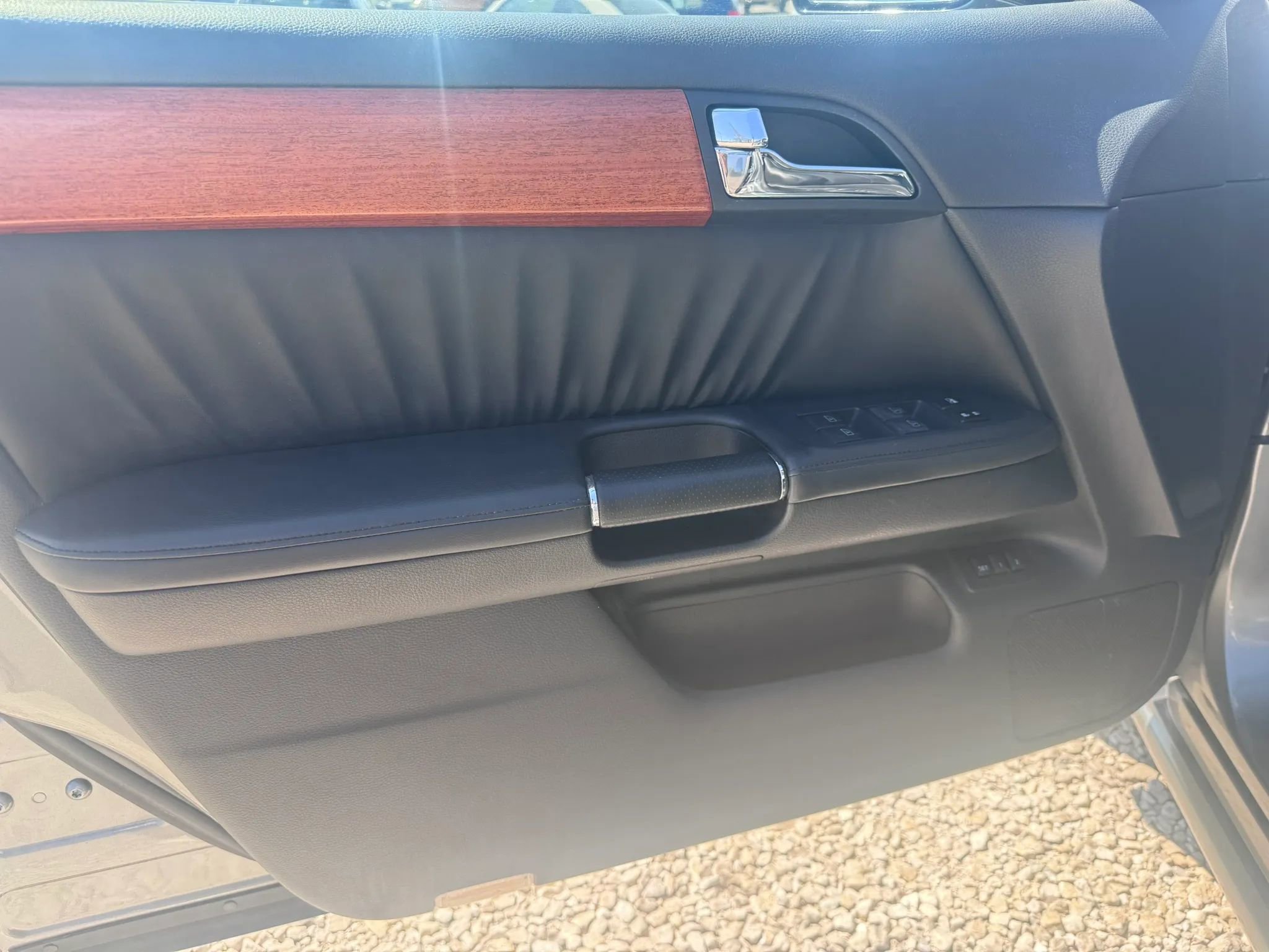 Used 2007 INFINITI M35 x w/ Technology Pkg image 13