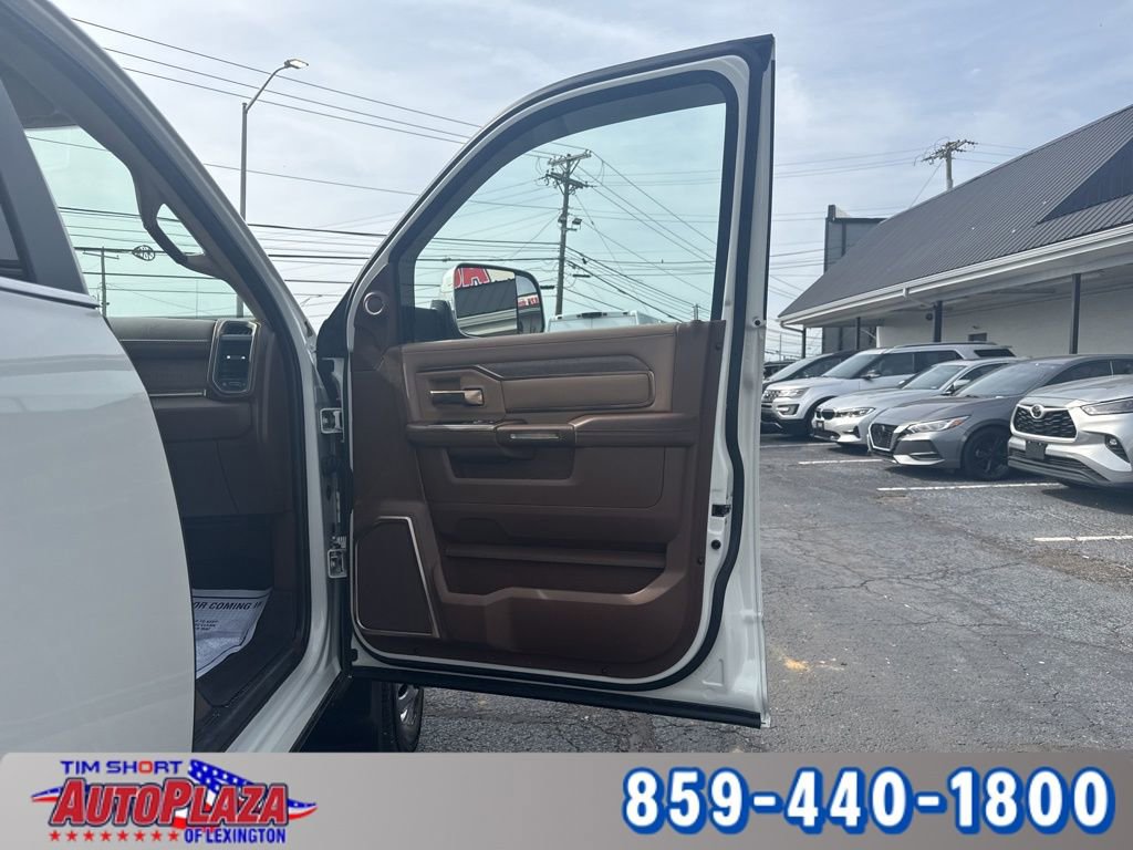 Used 2022 RAM 3500 Limited image 33