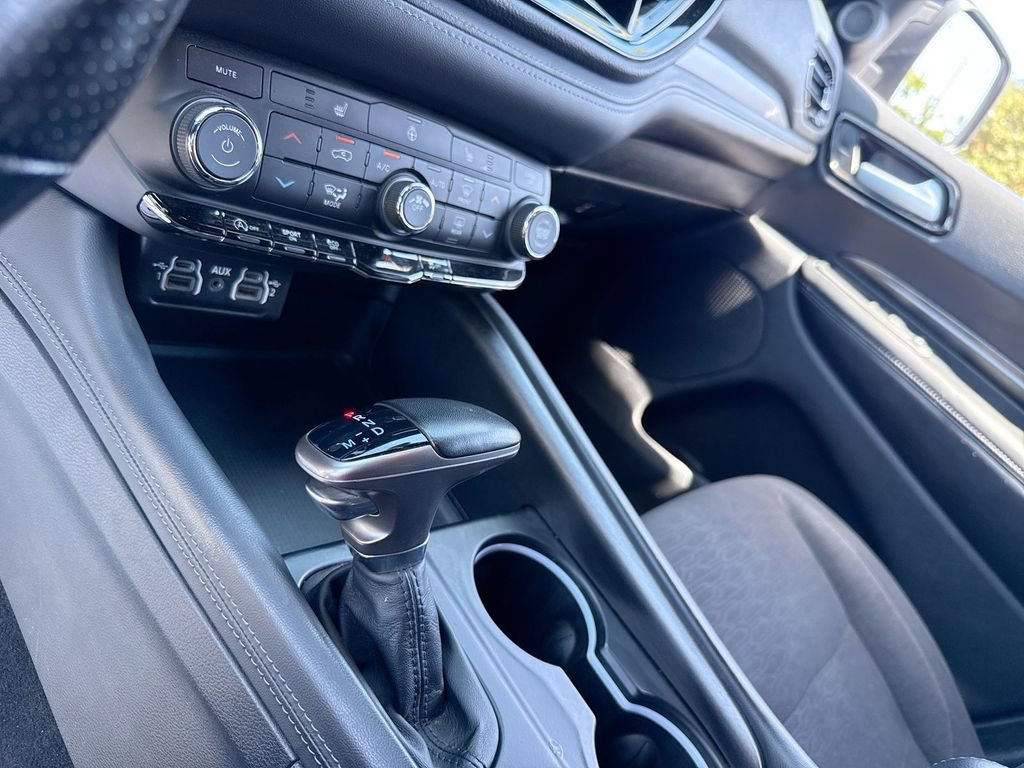 Used 2024 Dodge Durango SXT RWD image 14