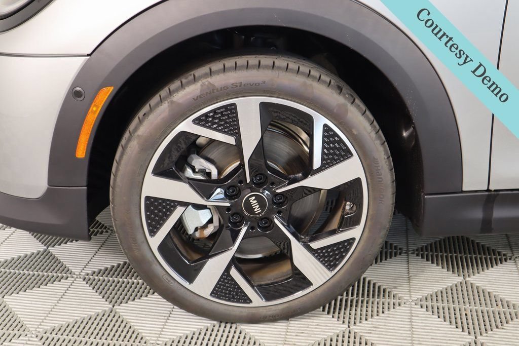 New 2025 MINI Cooper S FWD image 18