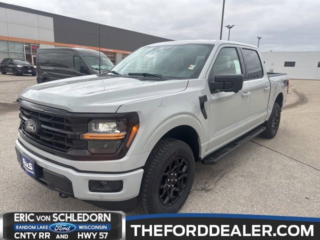 New 2026 Ford F150 XLT w/ Equipment Group 302A MID