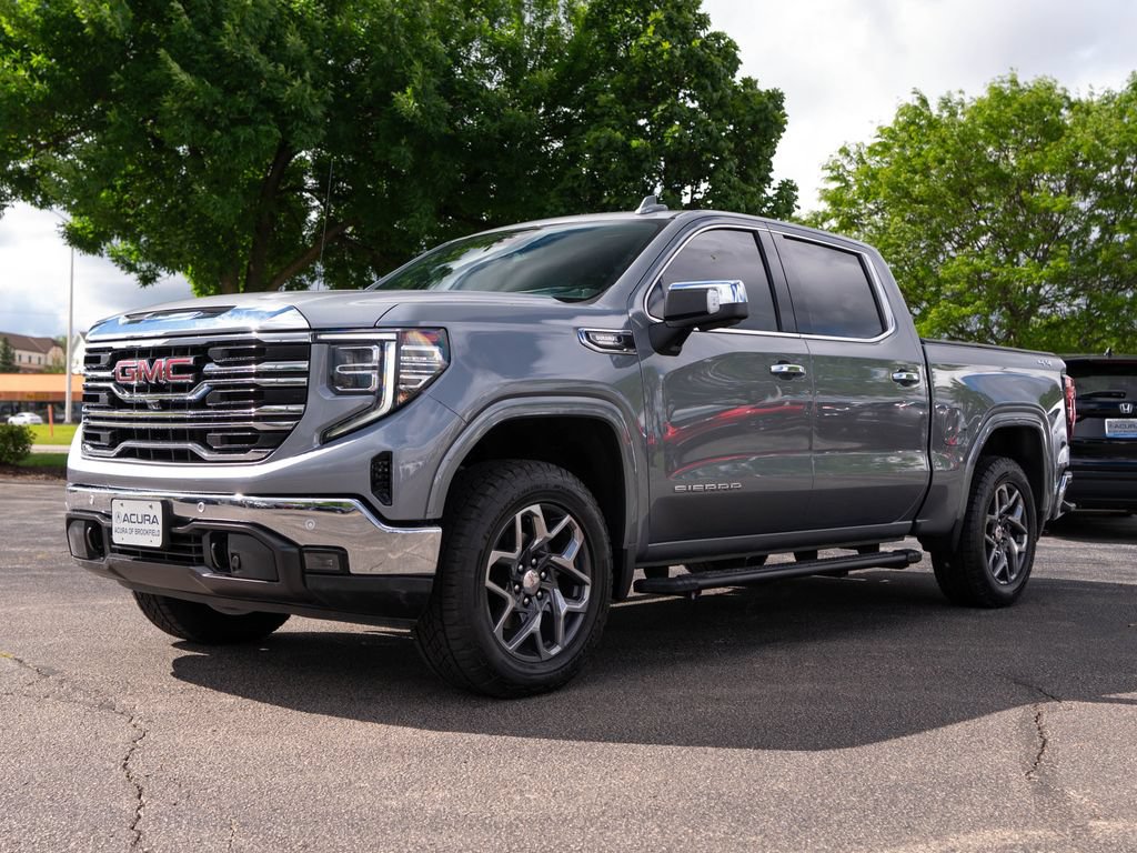 Used 2023 GMC Sierra 1500 SLT w/ SLT Premium Plus Package AWD/4WD image 5
