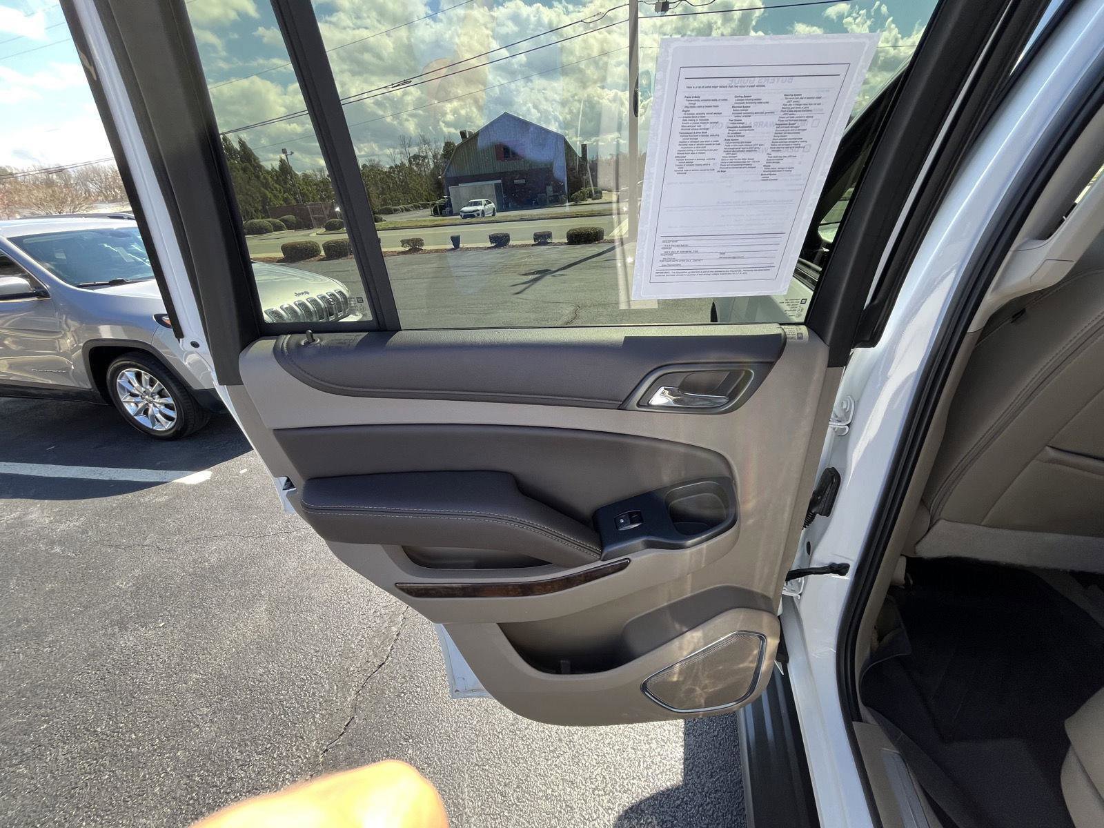 Used 2018 Chevrolet Tahoe LT image 20