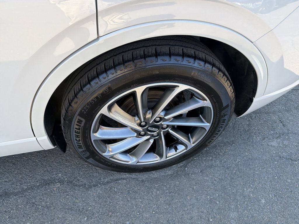 Certified 2024 Lincoln Corsair Grand Touring w/ Equipment Group 301A AWD/4WD image 30