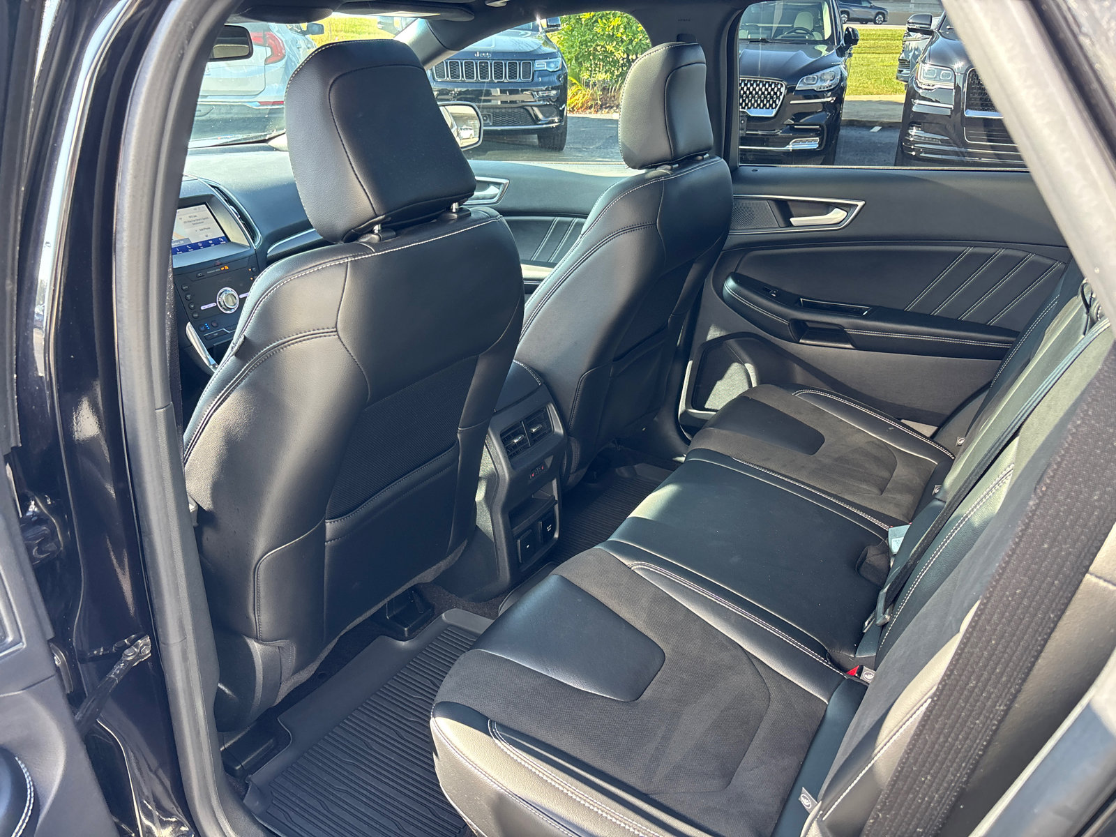 Used 2020 Ford Edge ST w/ Equipment Group 401A image 27