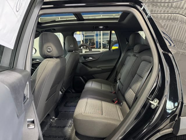 New 2026 Chevrolet Equinox LT FWD image 9
