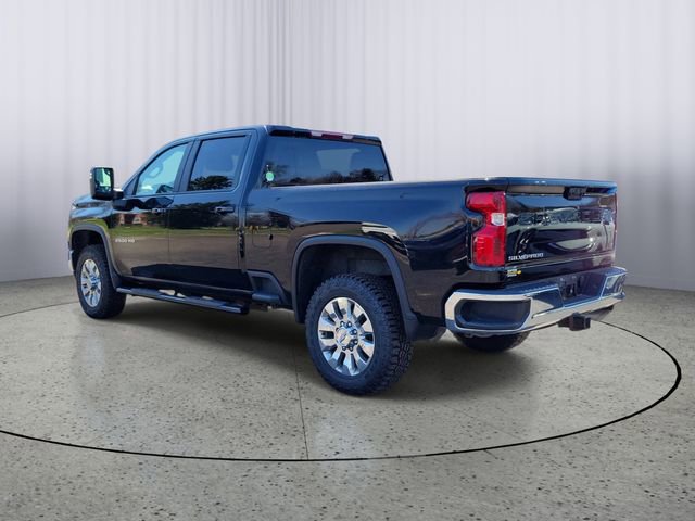 Used 2022 Chevrolet Silverado 2500 LT w/ Convenience Package AWD/4WD image 4