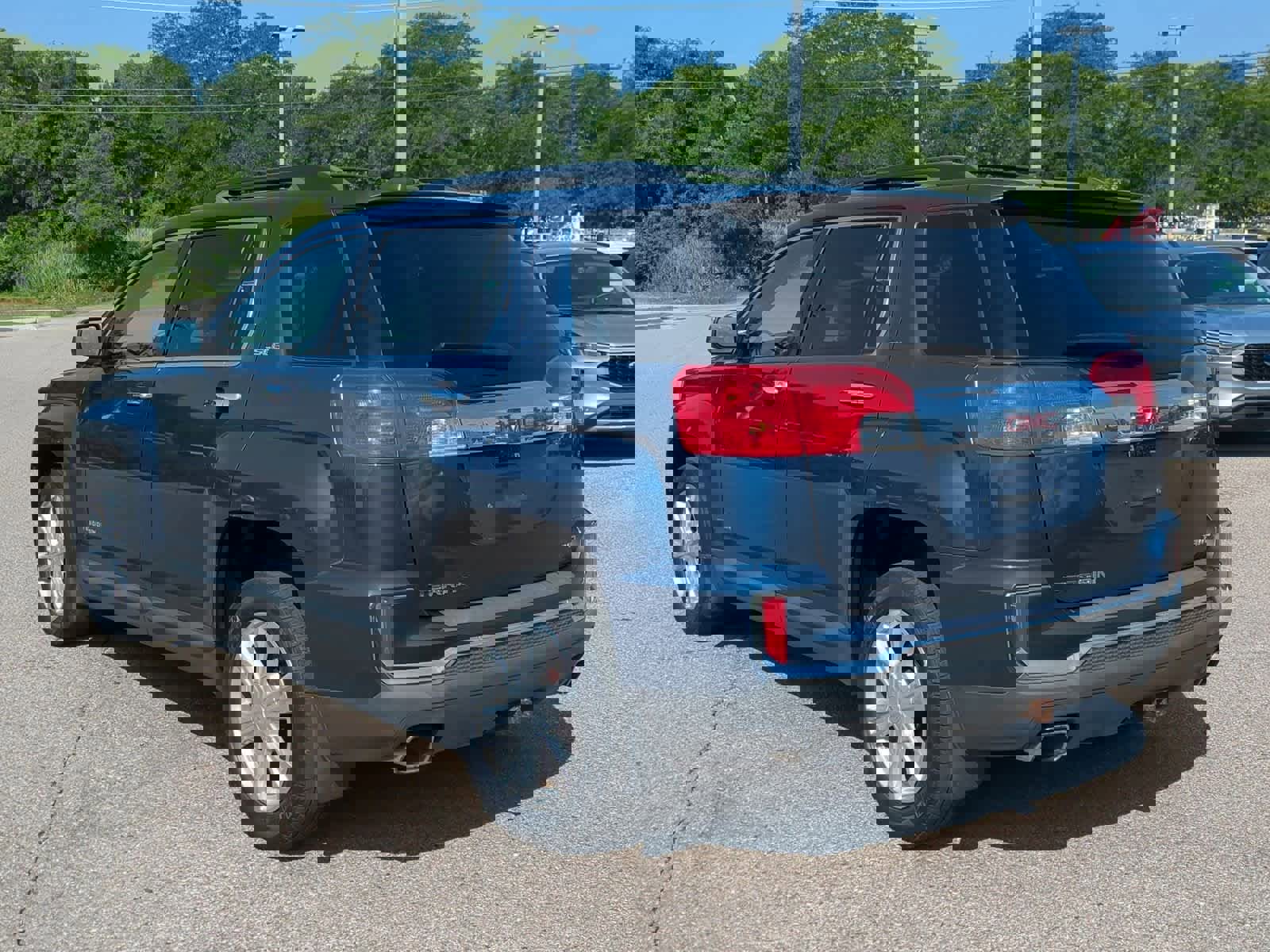 Used 2016 GMC Terrain SLE image 6