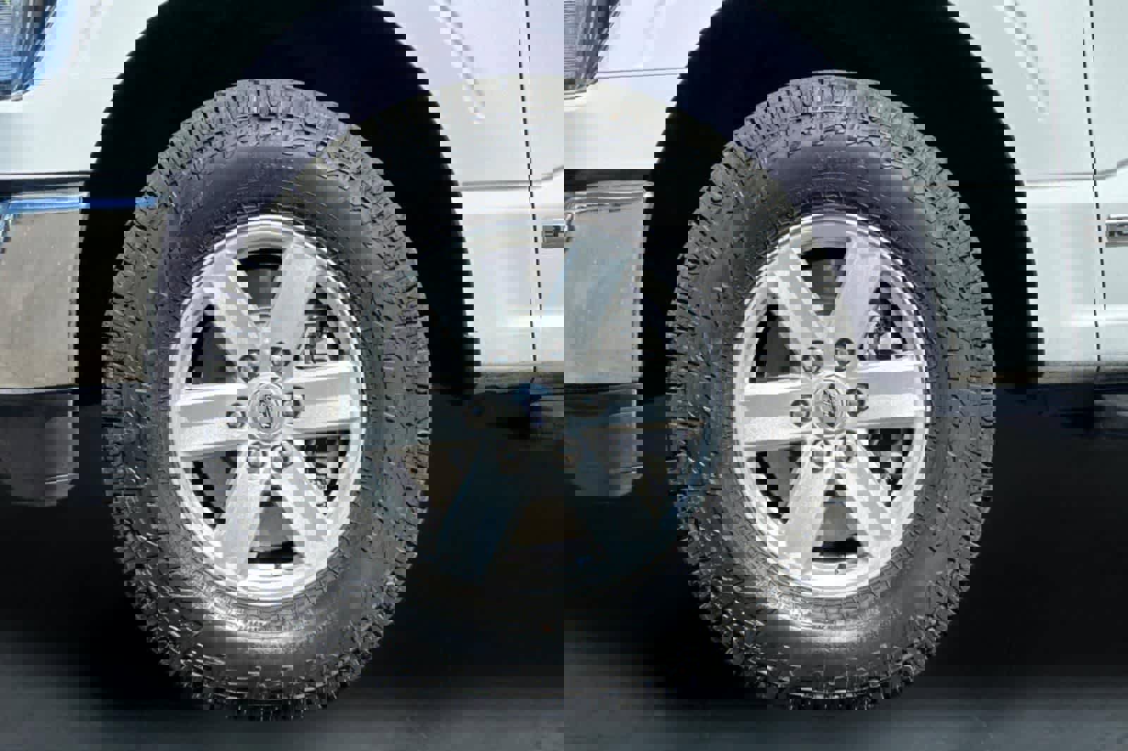 Used 2023 Ford F150 XLT image 29