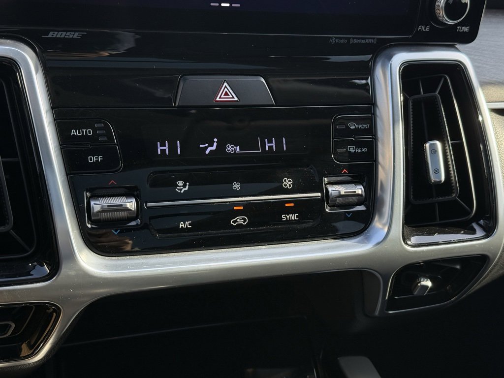 Certified 2022 Kia Sorento SX Prestige image 18