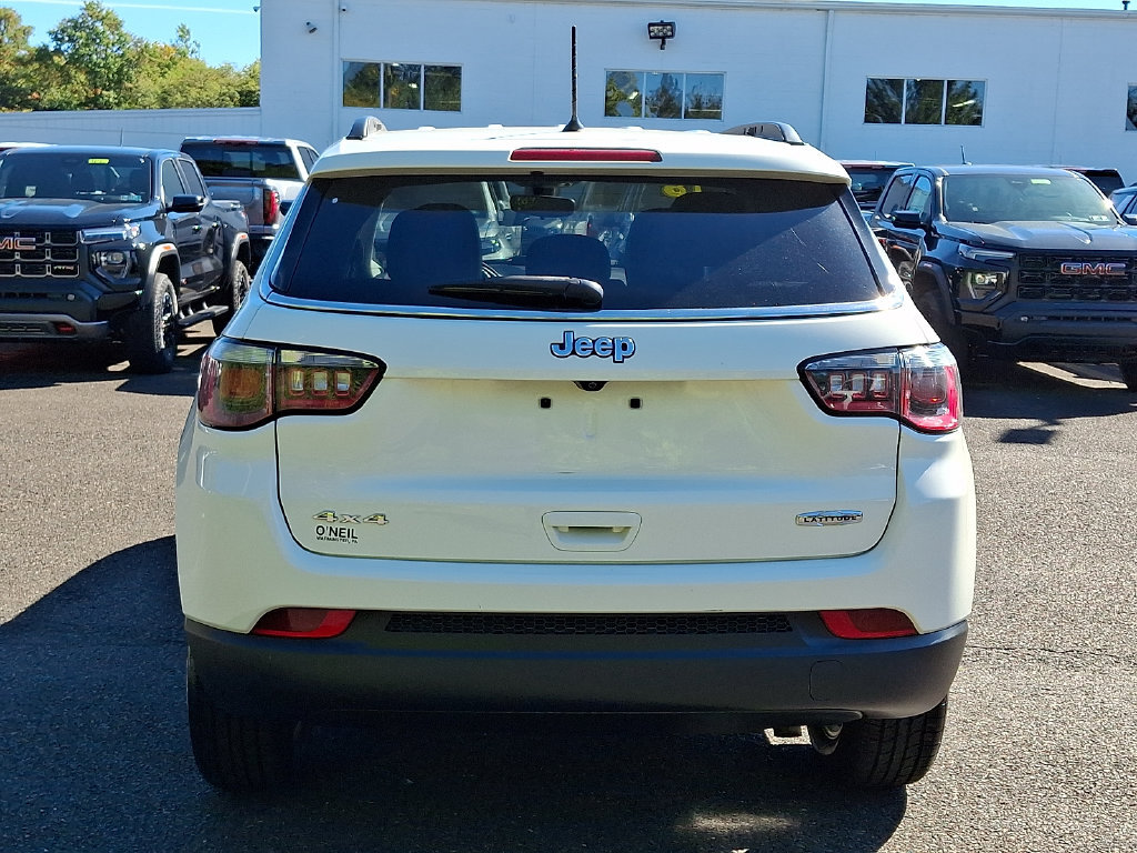 Used 2018 Jeep Compass Latitude AWD/4WD image 5