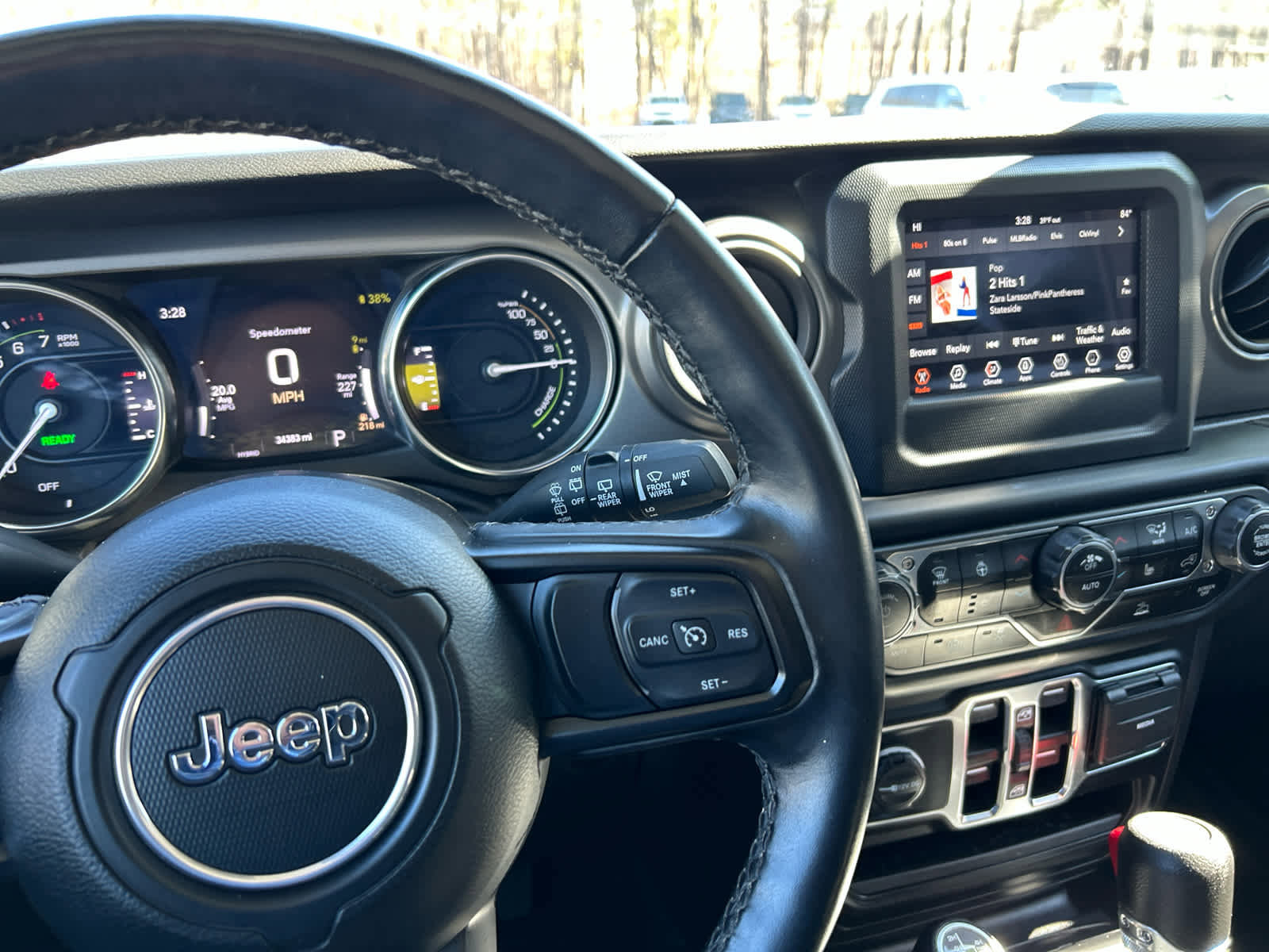 Used 2023 Jeep Wrangler Unlimited w/ Cold Weather Group image 26