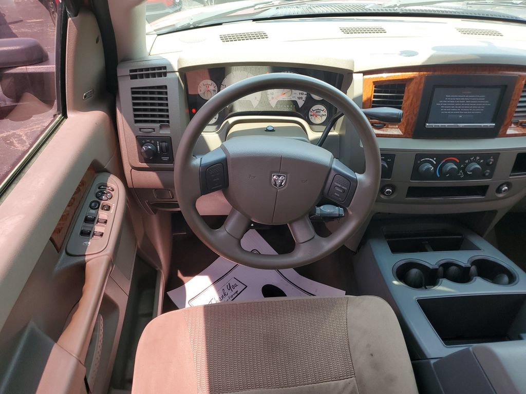 Used 2006 Dodge Ram 2500 Truck SLT AWD/4WD image 9