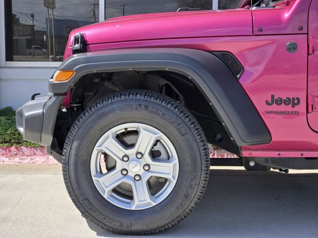 Used 2022 Jeep Wrangler Unlimited Sport image 8