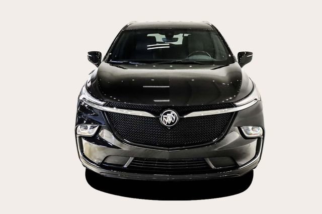 Used 2024 Buick Enclave Essence w/ LPO, Touring Package image 3