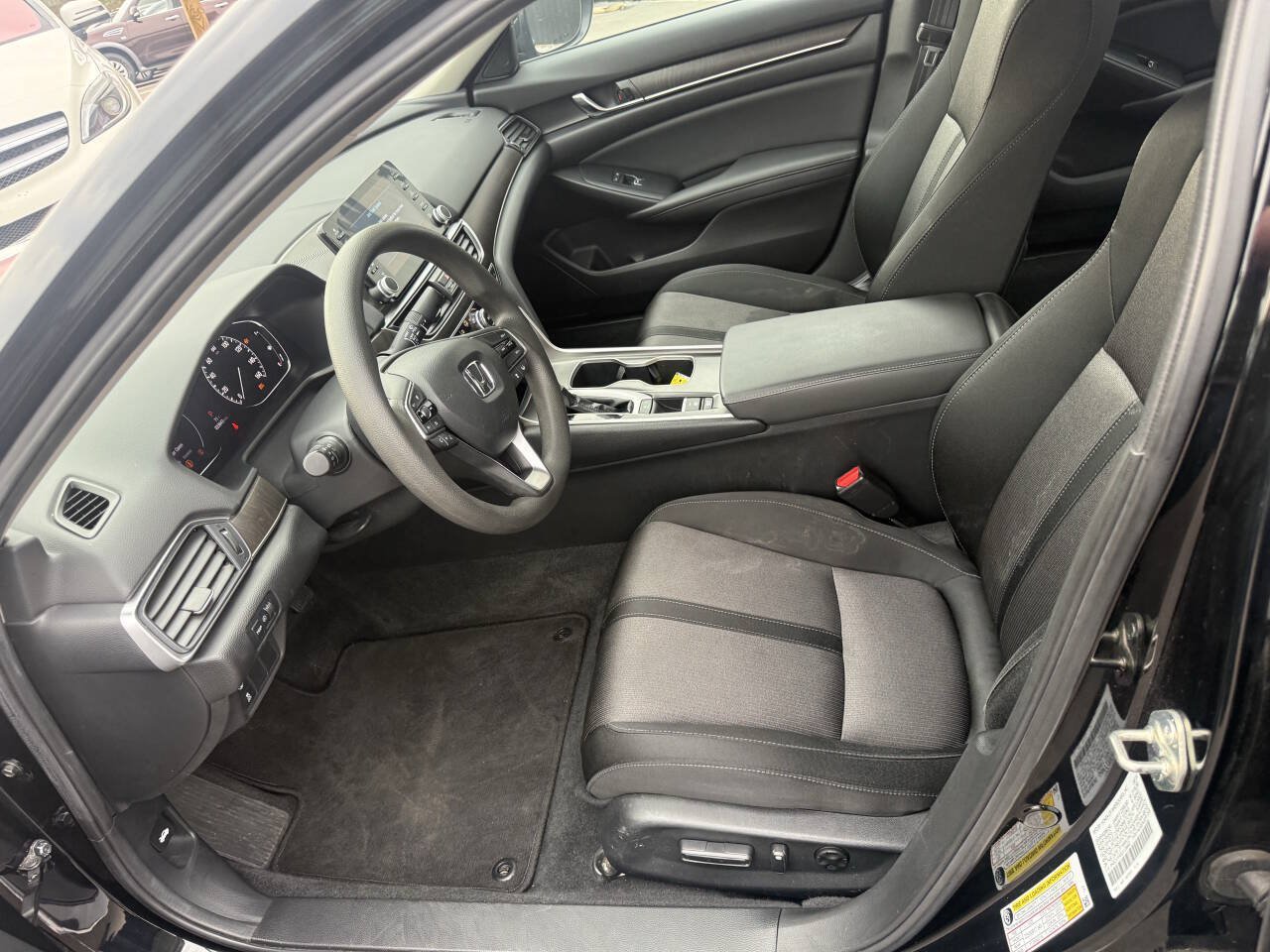 Used 2020 Honda Accord EX image 21