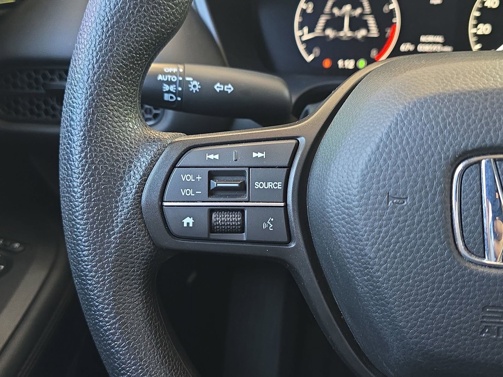 Certified 2024 Honda HR-V LX image 16