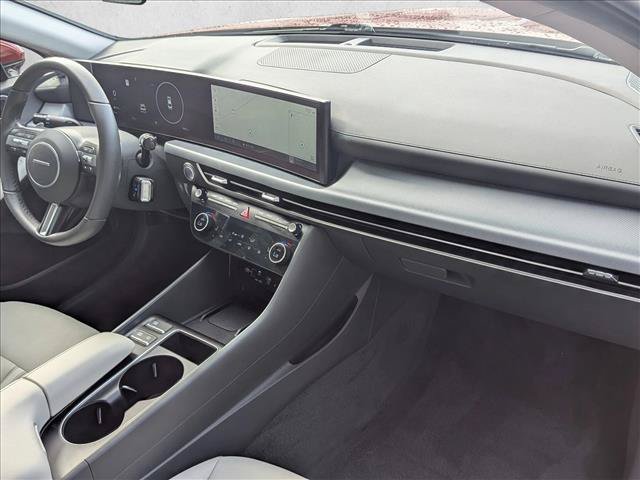 Used 2024 Hyundai Sonata SEL w/ Convenience Package FWD image 21