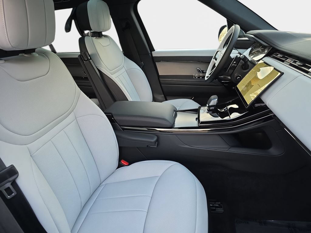 New 2026 Land Rover Range Rover Sport Dynamic SE AWD/4WD image 10
