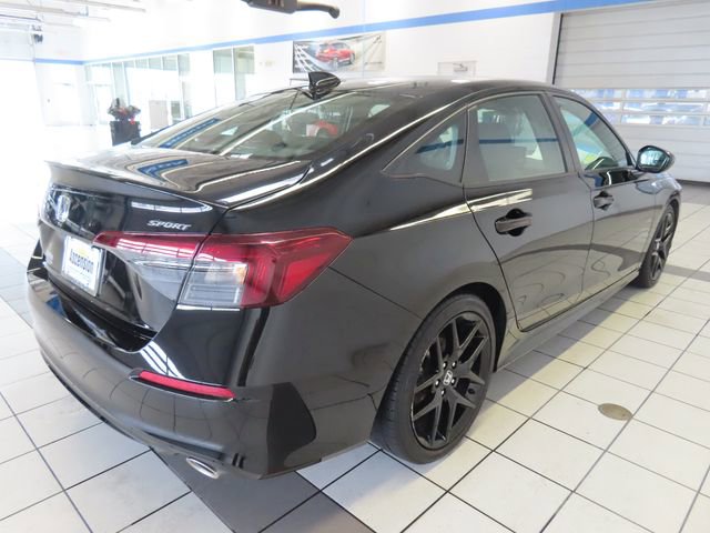 Used 2025 Honda Civic Sport image 10
