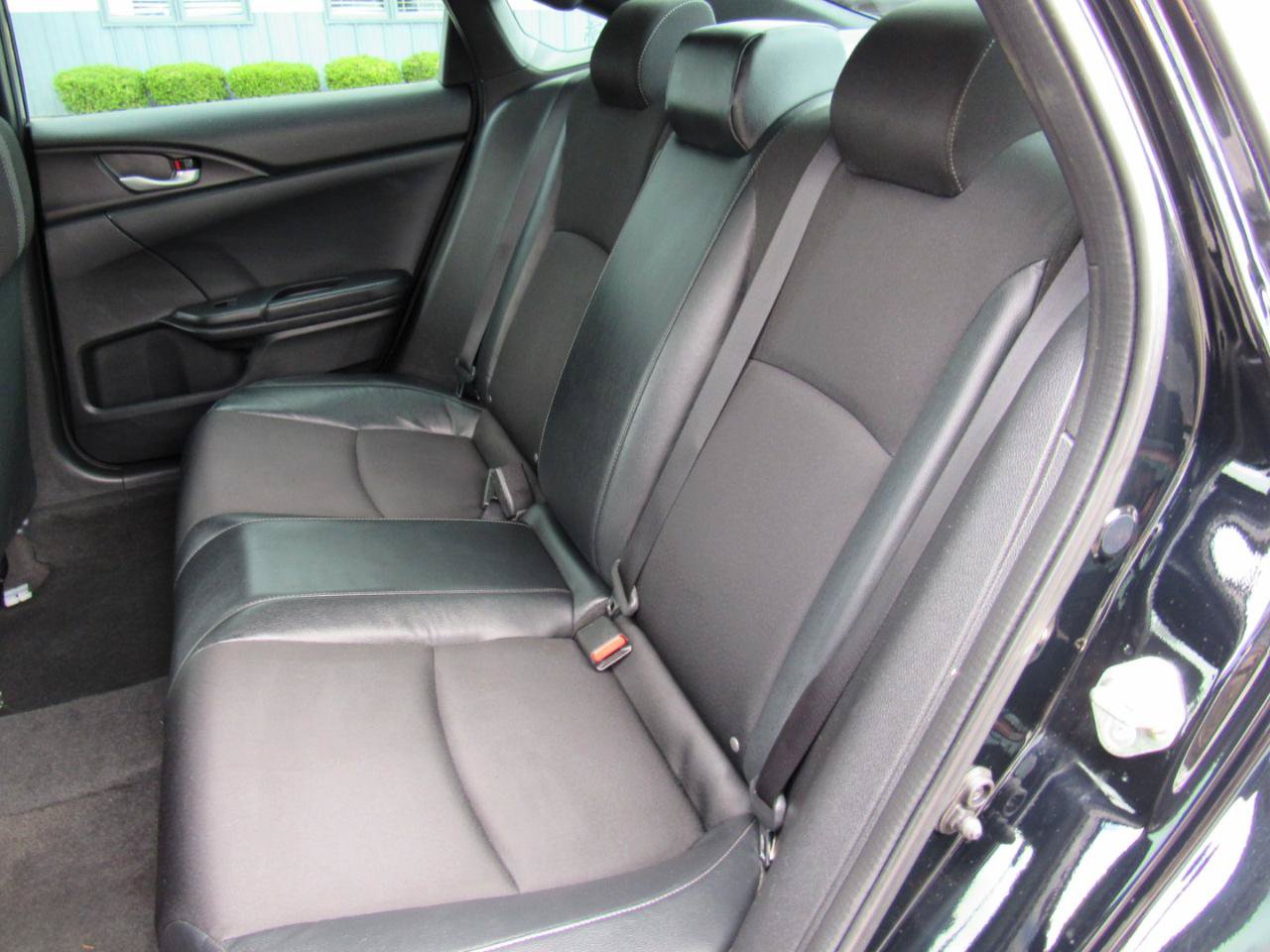 Used 2019 Honda Civic Sport image 25