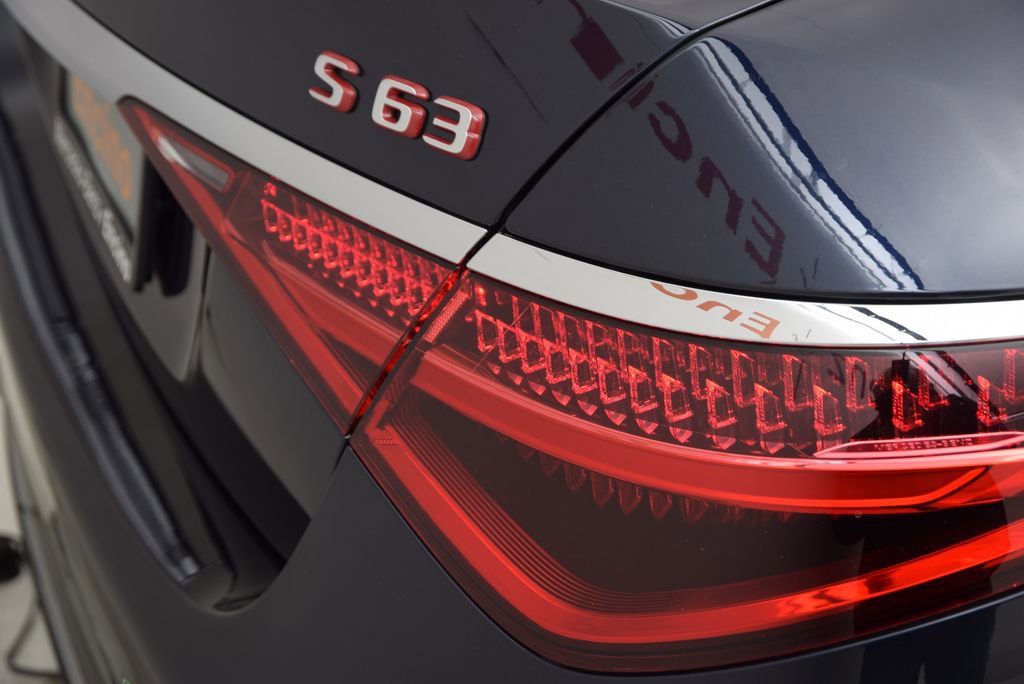 Used 2025 Mercedes-Benz S 63 AMG S image 14