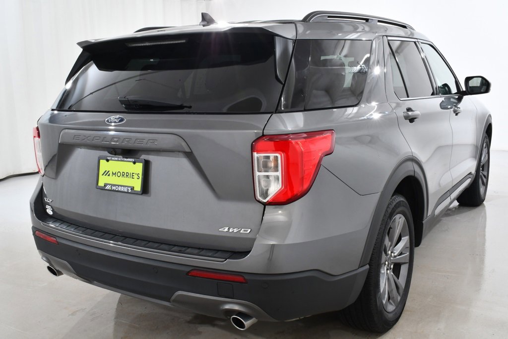 Used 2022 Ford Explorer XLT w/ Equipment Group 202A image 12