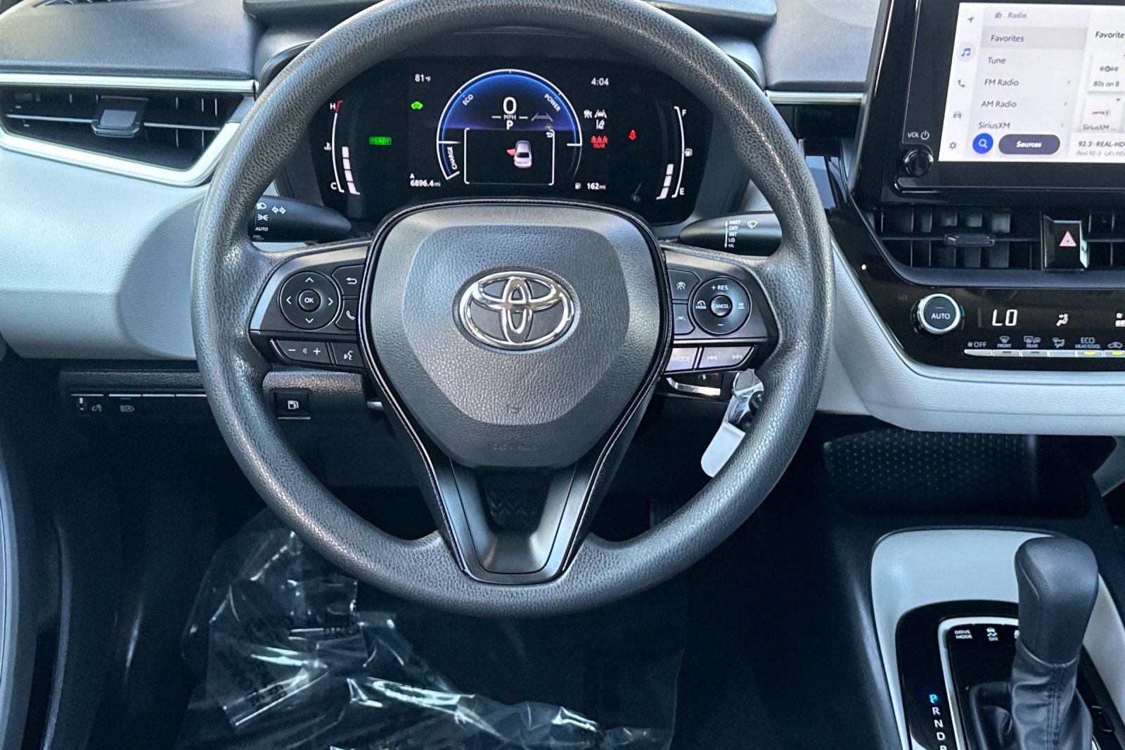 Used 2026 Toyota Corolla LE image 14