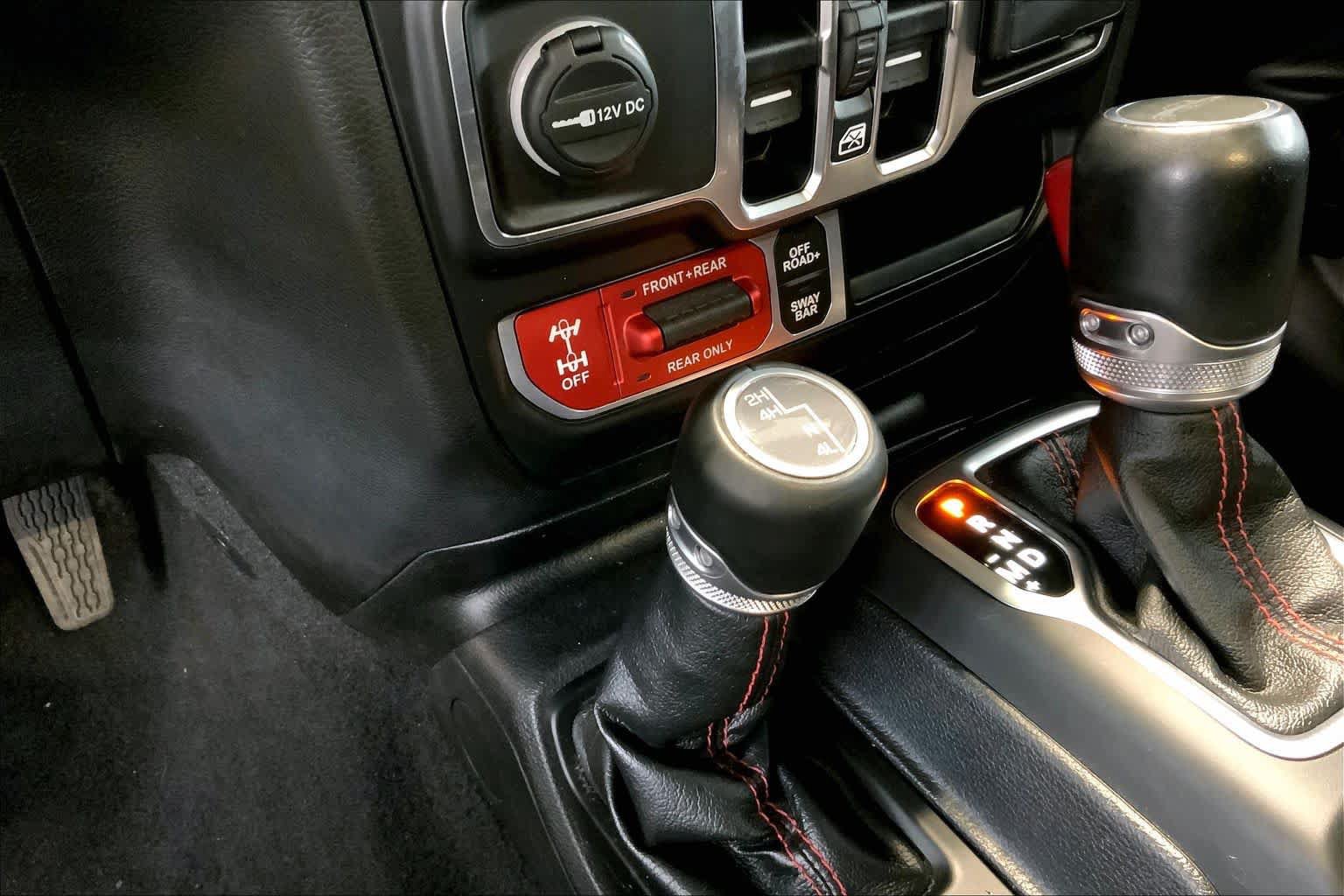 Used 2021 Jeep Gladiator Rubicon AWD/4WD image 34