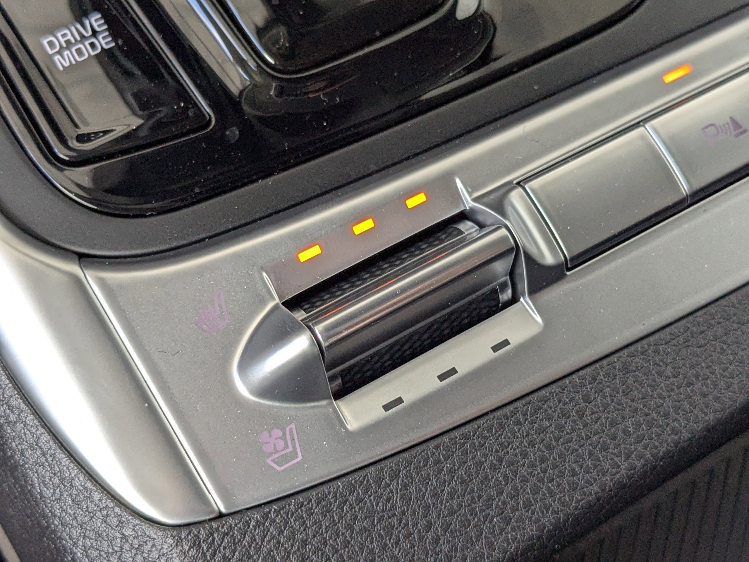 New 2026 Kia Carnival SX image 30